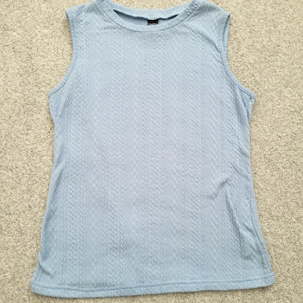 ✨EMERY ROSE Solid Tank Top✨